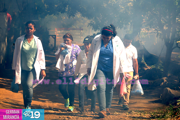 Estudiantes de medicina le declaran la guerra a las epidemias